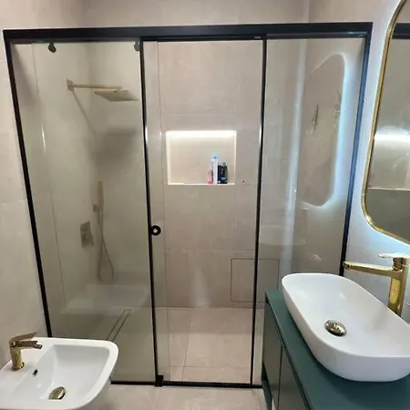 Apartamento Hugo Tirana