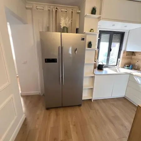 Hugo تيرانا